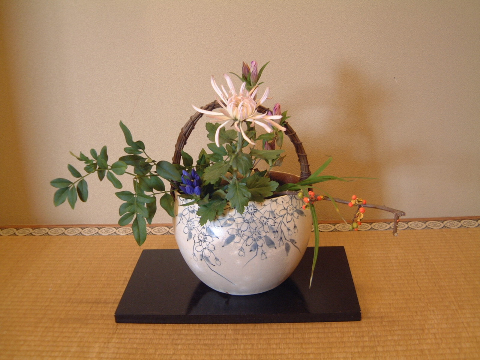Kyoto Ikebana Flower Arrangement